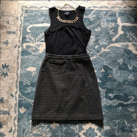 J. Crew Dresses & Skirts - J Crew Wool Blend Houndstooth Gray Black Skirt 4